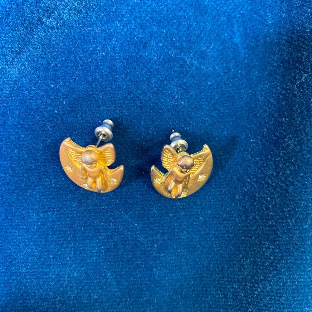 Vintage crescent moon angels gold tone earrings - Picture 2 of 6